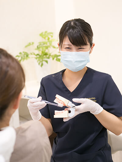 歯科衛生士　及川